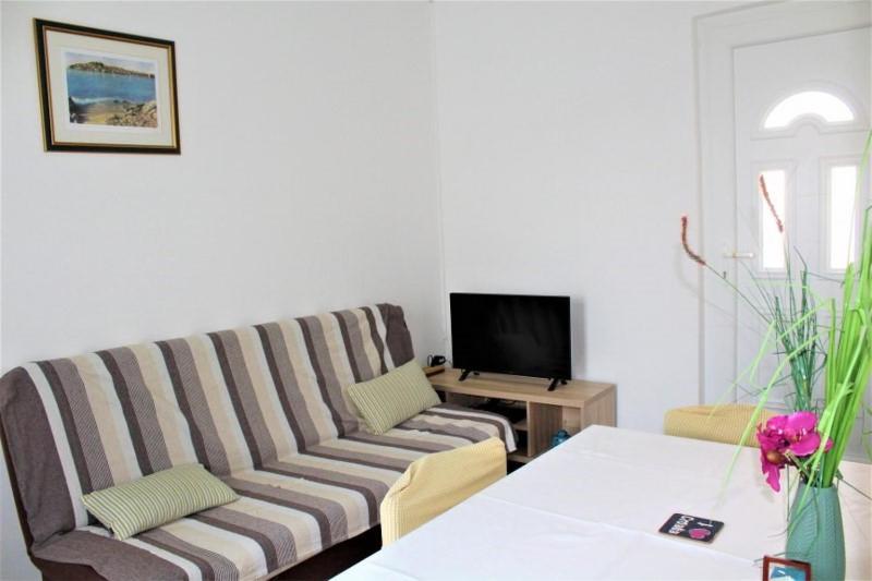 Apartment Antonio Primosten Bagian luar foto